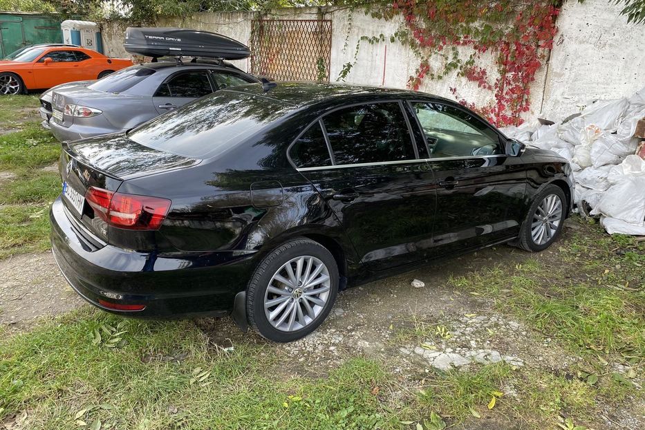 Продам Volkswagen Jetta SEL 2015 года в Львове