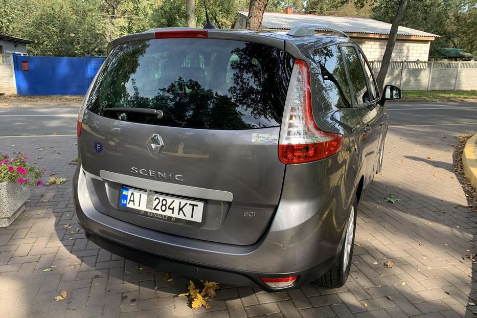 Продам Renault Grand Scenic Limited 2014 года в Киеве