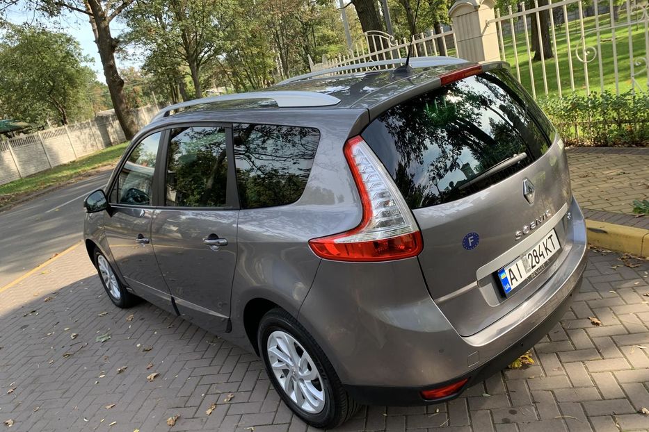 Продам Renault Grand Scenic Limited 2014 года в Киеве