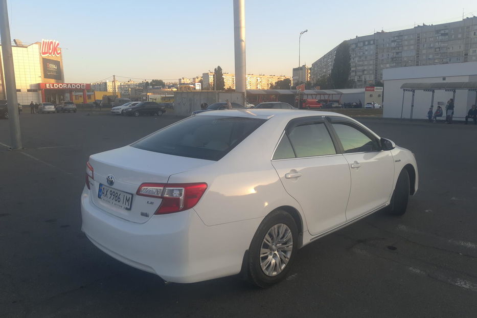 Продам Toyota Camry Toyota Camry V50 LE Hybrid 2014 года в Харькове