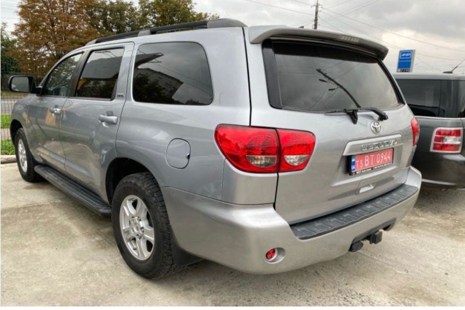 Продам Toyota Sequoia 2012 года в Луцке