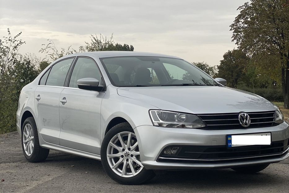 Продам Volkswagen Jetta 2013 года в Днепре