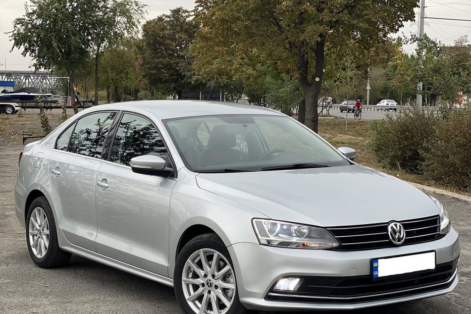 Продам Volkswagen Jetta 2013 года в Днепре