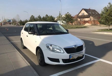 Продам Skoda Fabia 2013 года в Киеве