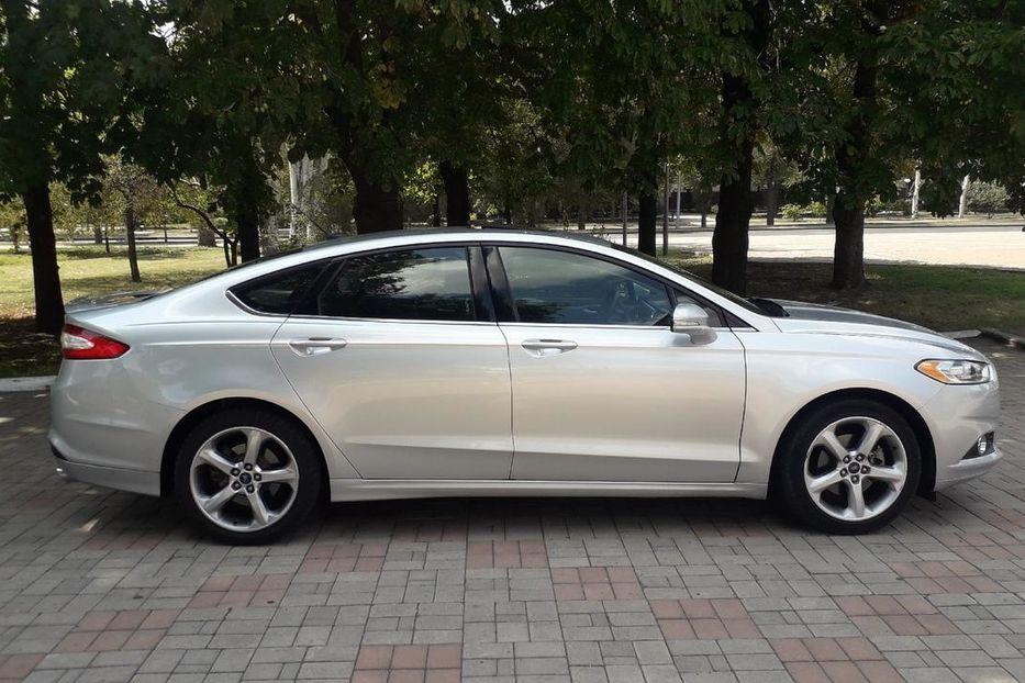 Продам Ford Fusion 2013 года в Киеве