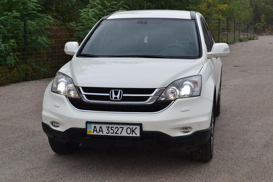 Продам Honda CR-V 2011 года в Киеве