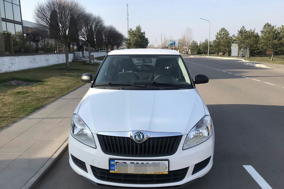 Продам Skoda Fabia 2013 года в Киеве