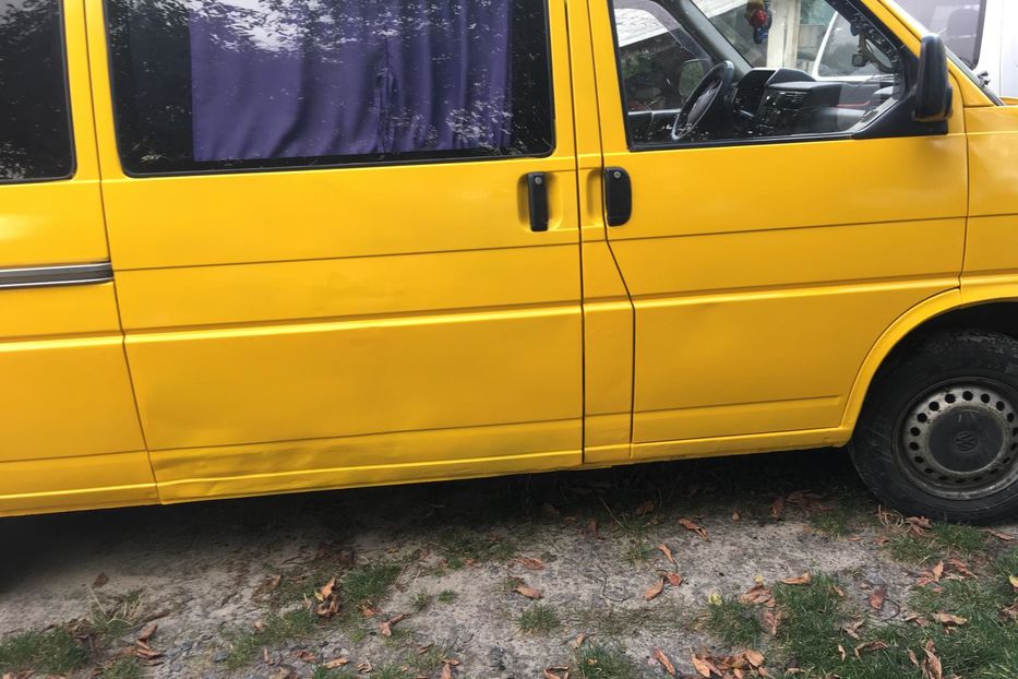 Продам Volkswagen T4 (Transporter) пасс. 1996 года в г. Боярка, Киевская область