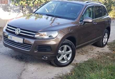 Продам Volkswagen Touareg 2013 года в Харькове