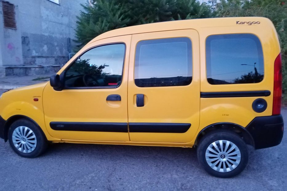 Продам Renault Kangoo пасс. 2003 года в Харькове