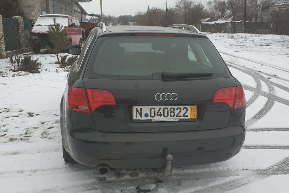 Продам Audi A4 2.0 MT 2005 года в г. Меловое, Луганская область