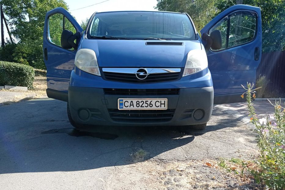 Продам Opel Vivaro пасс. 2007 года в г. Тальное, Черкасская область