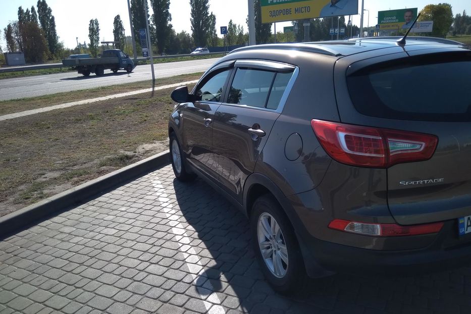 Продам Kia Sportage 2010 года в Днепре