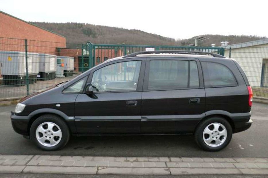 Продам Opel Zafira 2003 года в Ивано-Франковске