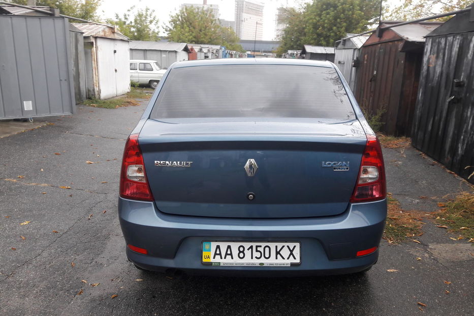Продам Renault Logan 2011 года в Киеве