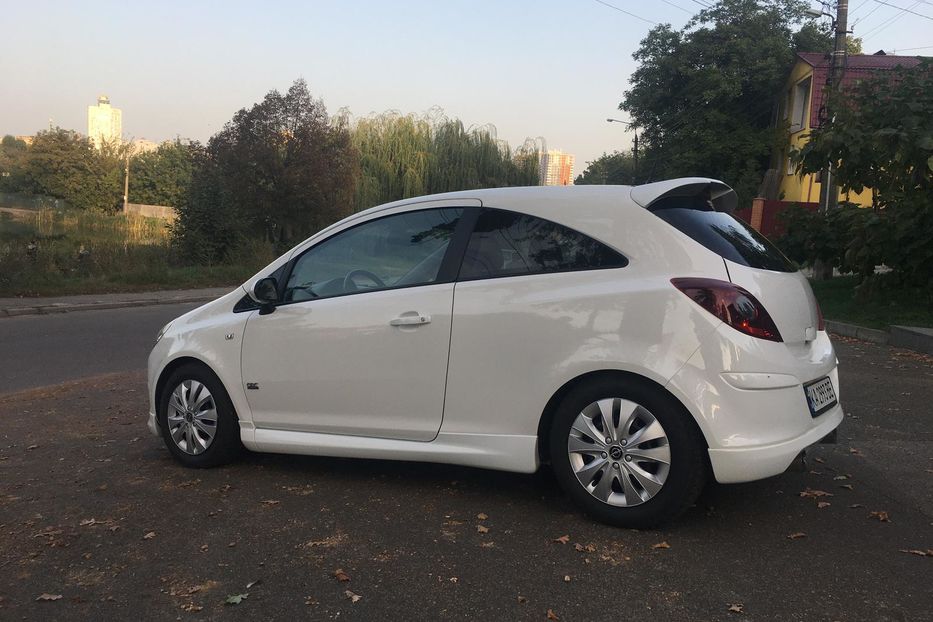 Продам Opel Corsa OPC 2010 года в Киеве