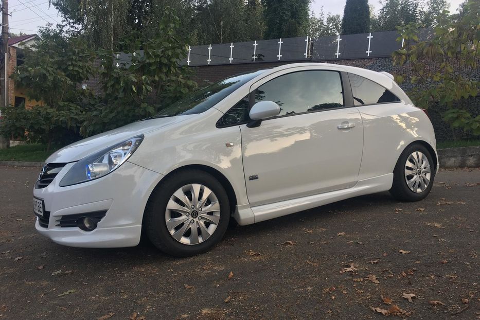 Продам Opel Corsa OPC 2010 года в Киеве