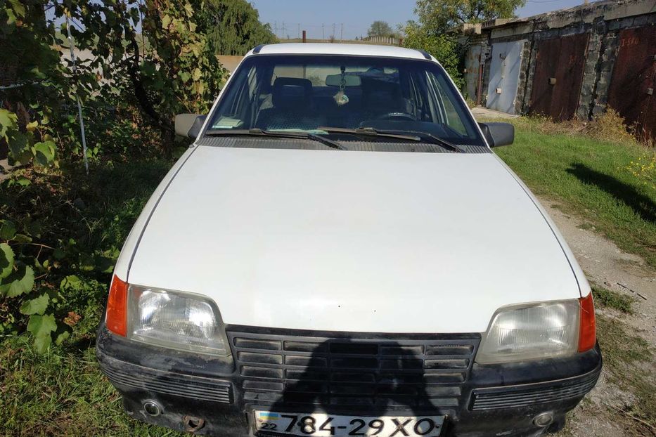 Продам Opel Kadett 1988 года в Херсоне