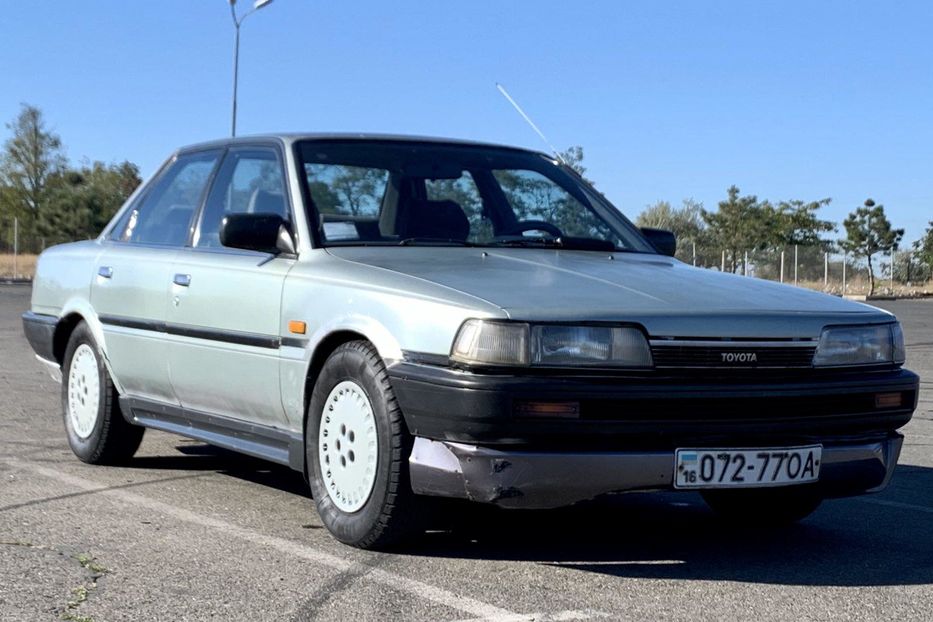 Продам Toyota Camry 1988 года в Одессе