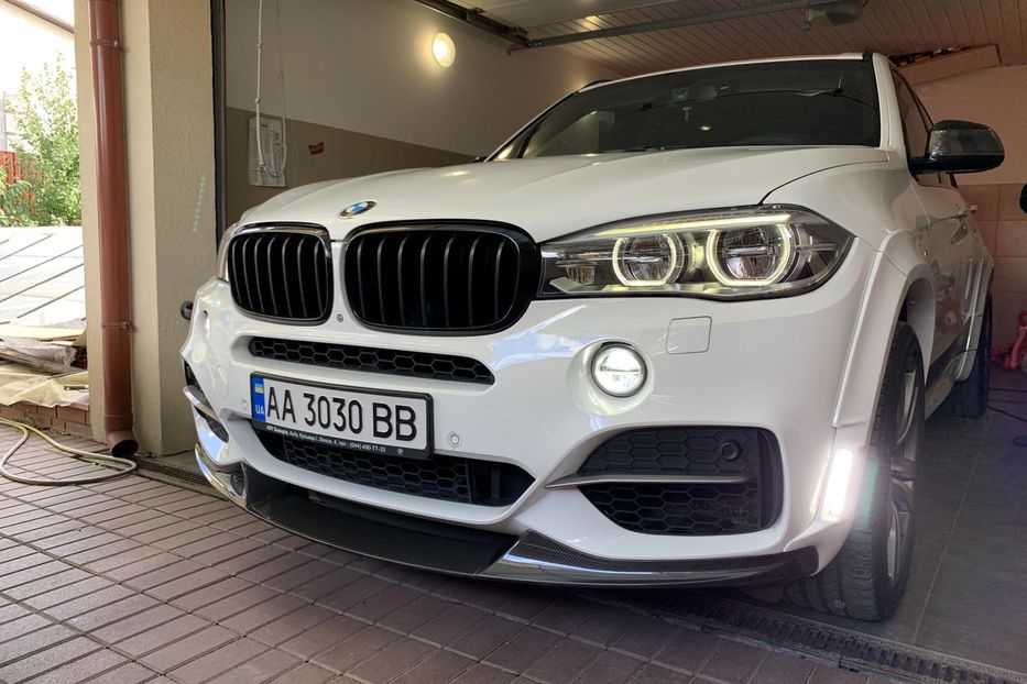 Продам BMW X5 M М5.0D 2015 года в Киеве