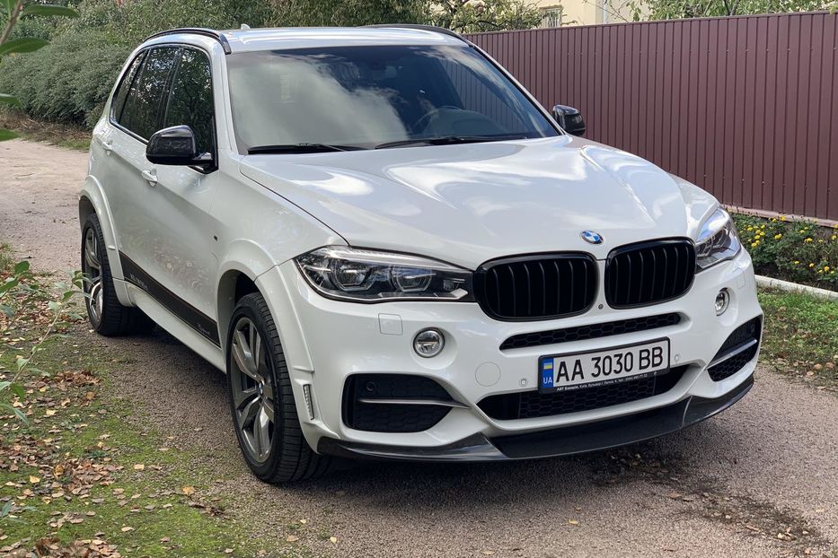 Продам BMW X5 M М5.0D 2015 года в Киеве