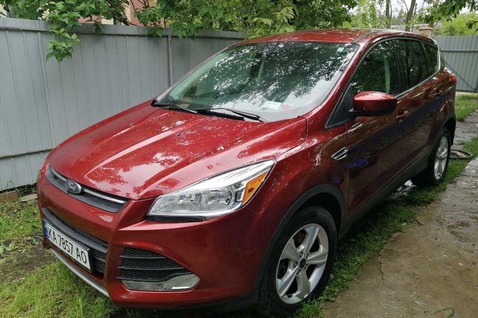 Продам Ford Escape SE 2015 года в Киеве