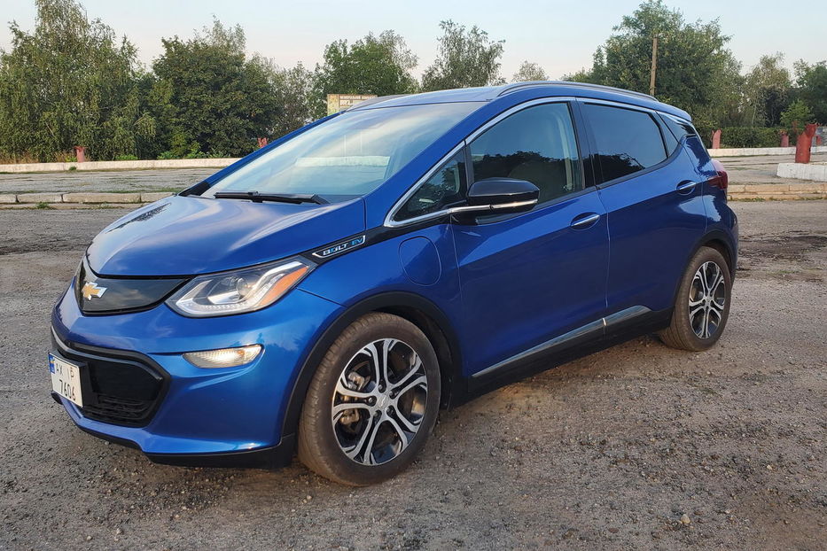 Продам Chevrolet Bolt EV Premier 2017 года в г. Изюм, Харьковская область