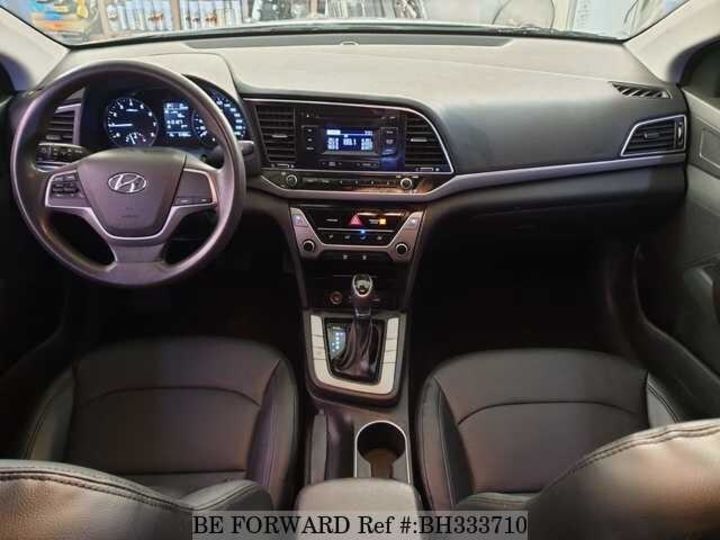 Продам Hyundai Avante LPI 2017 года в Киеве