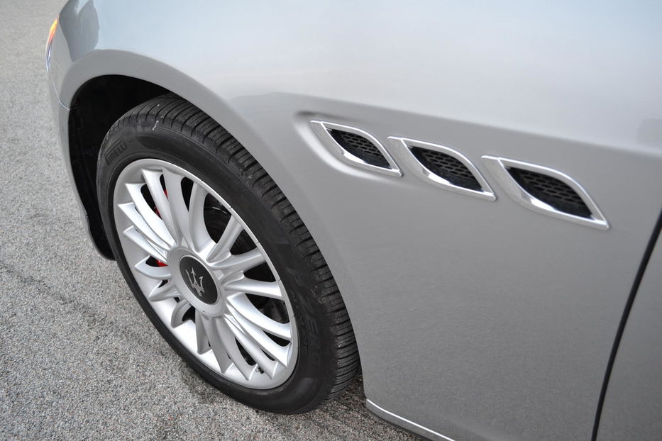 Продам Maserati Quattroporte 2013 года в Киеве