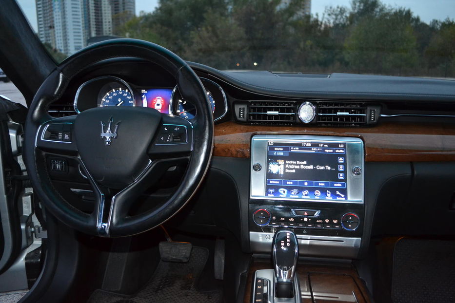 Продам Maserati Quattroporte 2013 года в Киеве