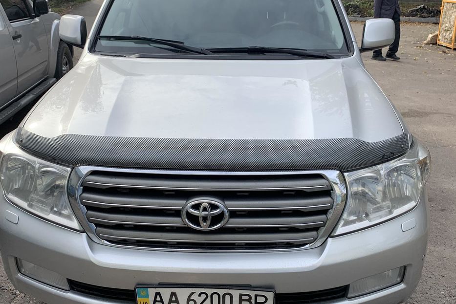 Продам Toyota Land Cruiser 200 2007 года в Киеве