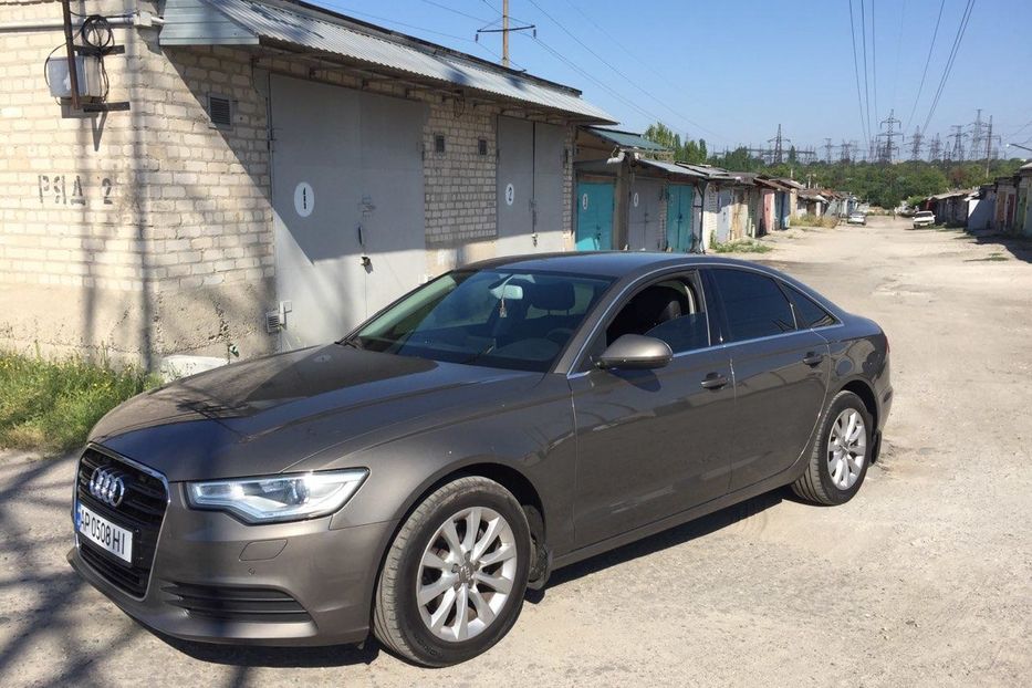 Продам Audi A6 2013 года в Запорожье