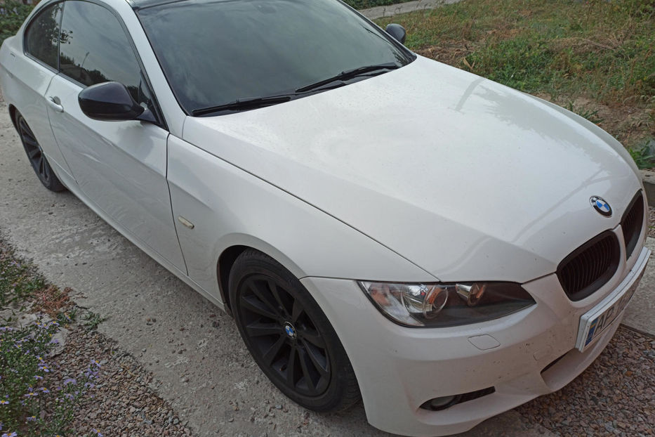 Продам BMW 320 E92 2009 года в Запорожье