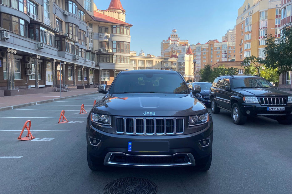 Продам Jeep Grand Cherokee Limited WK2 2016 года в Киеве