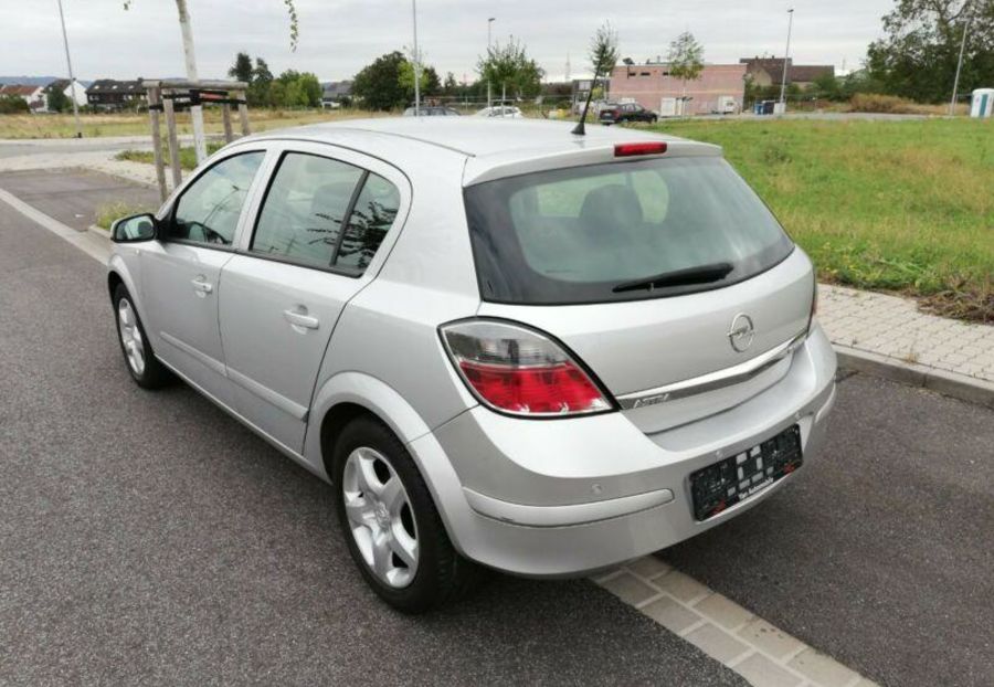 Продам Opel Astra H 2005 года в г. Иршава, Закарпатская область