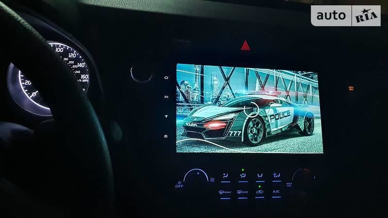 Продам Toyota Camry v70 2018 года в Киеве