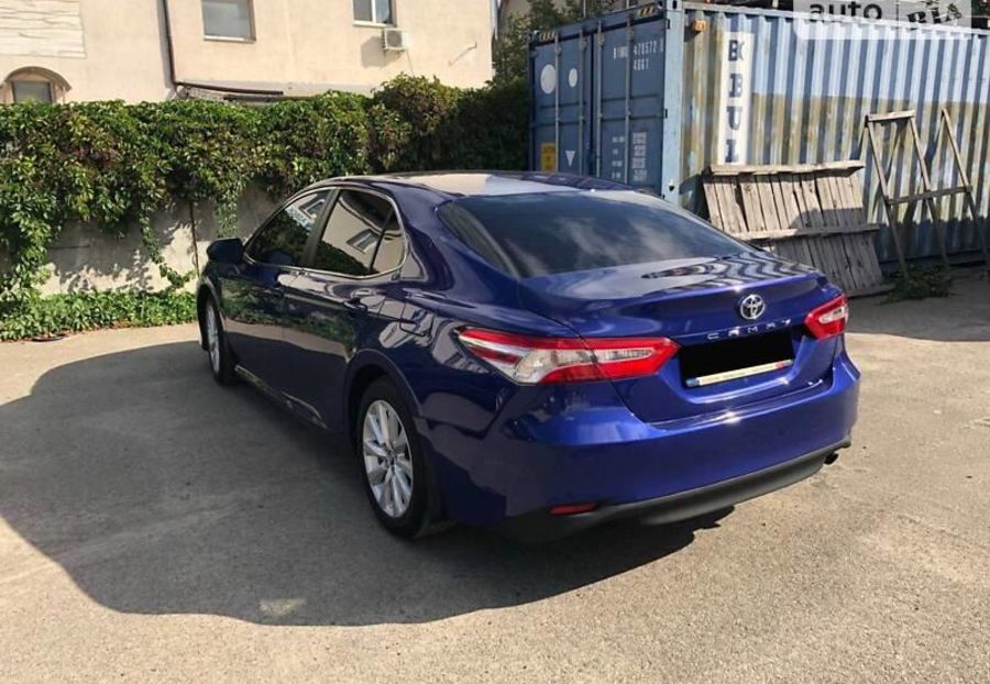 Продам Toyota Camry v70 2018 года в Киеве
