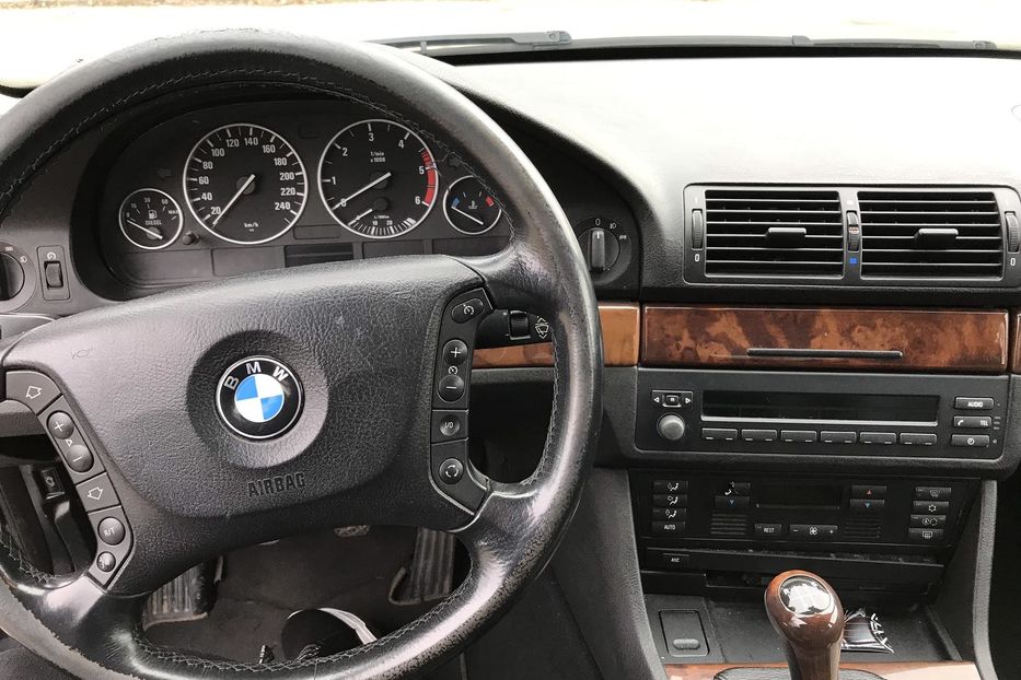 Продам BMW 520 2002 года в Киеве