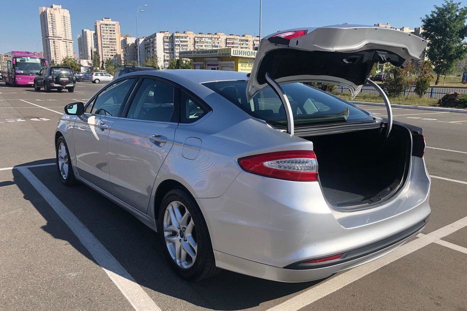 Продам Ford Fusion SE 2015 года в Киеве