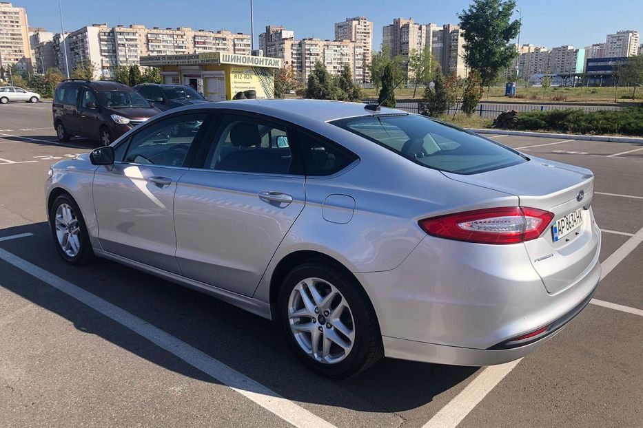 Продам Ford Fusion SE 2015 года в Киеве