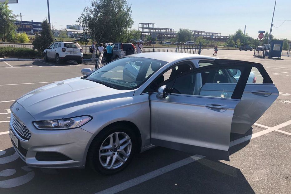 Продам Ford Fusion SE 2015 года в Киеве