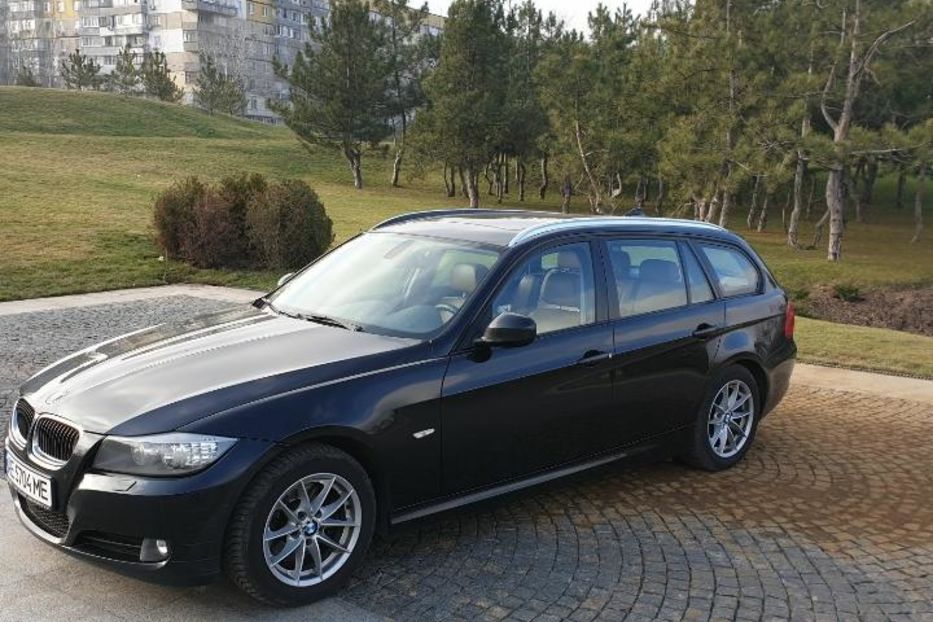 Продам BMW 320 Full 2012 года в Днепре