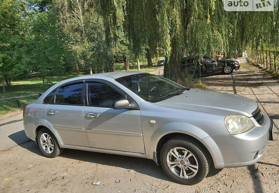 Продам Chevrolet Lacetti 2004 года в Киеве