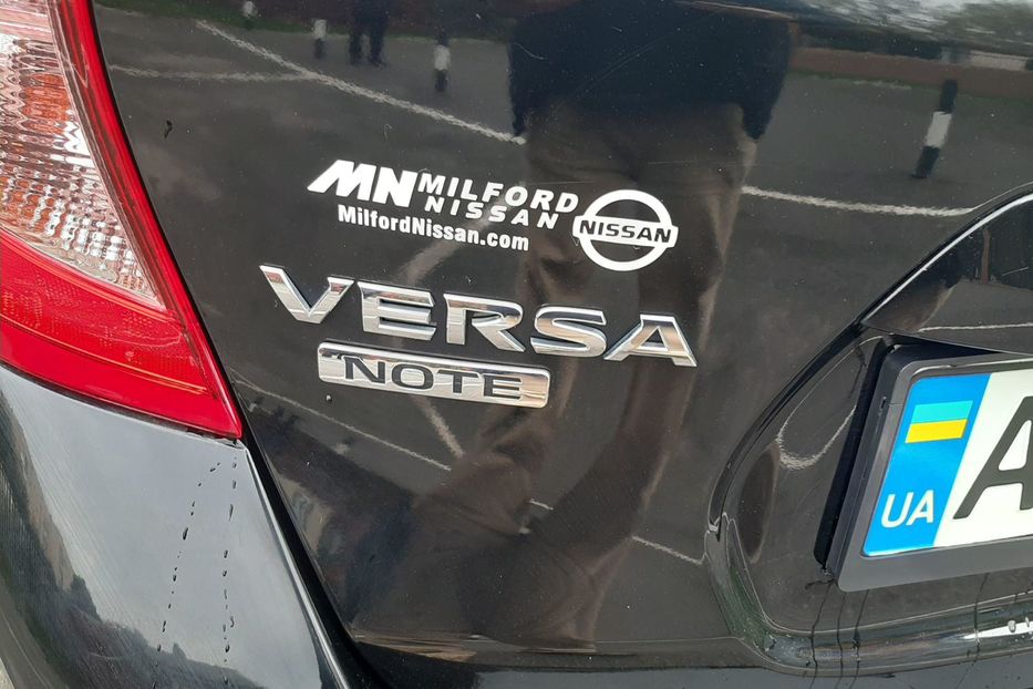 Продам Nissan Versa Note SV 2015 года в Киеве