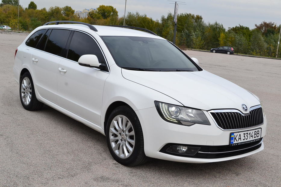 Продам Skoda Superb 2013 года в Киеве