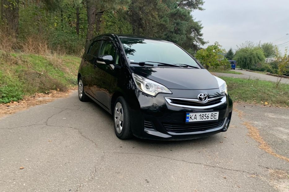 Продам Toyota Yaris Verso 2014 года в Киеве