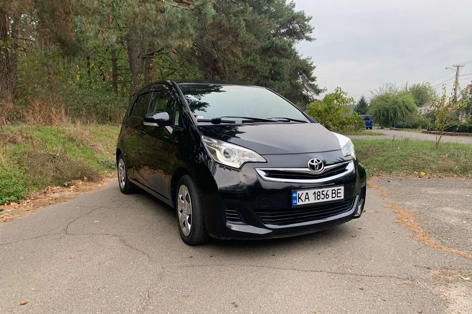 Продам Toyota Yaris Verso 2014 года в Киеве