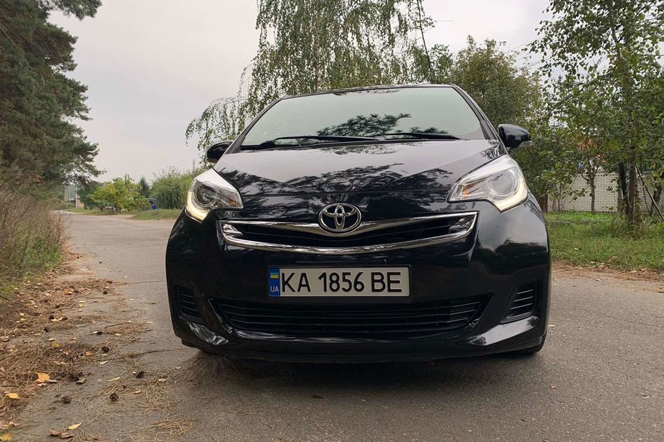 Продам Toyota Yaris Verso 2014 года в Киеве