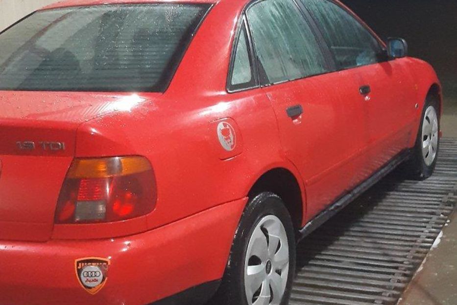 Продам Audi A4 1997 года в Черновцах