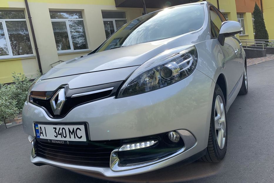 Продам Renault Grand Scenic 2015 года в Киеве